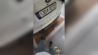 집으로 안 올라가고. 비상구 간단녀