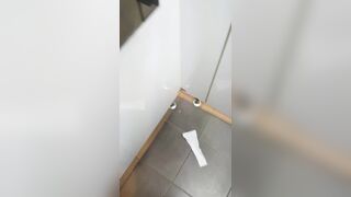 장실들킴 (1)