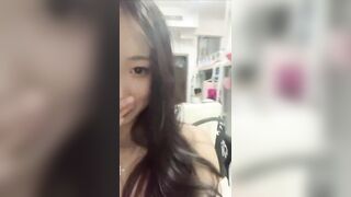 짧) 젖탱이 보여주는 여사친 korean bj