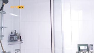 샤워하는 모습이 존나 이쁜 1000soso