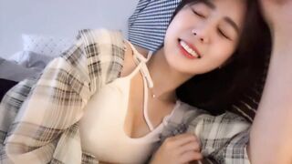 눕방 하는 뚜밥 (노출X) korean bj (2)