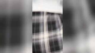 개꼴 엉덩이