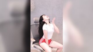 기뉴다의 그녀