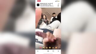 영상통화앱으로 ㄱㅊ보여주기