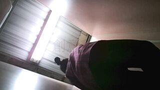 【TW厕拍】校园JL厕拍系列1-2期[附中舞蹈毕业学妹，附生活照] china ipcam (2)