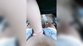 シャワー室のドアの隙間から、隣人が自慰行為をしているのをこっそり撮影した。わざと声を押し殺して何度か笑った。すると、彼女はたちまち凍りついた ipcam 5 (2)