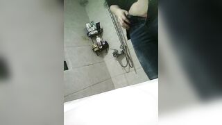 【房东哥偷拍】房东偷拍租客小姐姐洗澡 套路啪啪！36V+38P[某房原版] ipcam (8)
