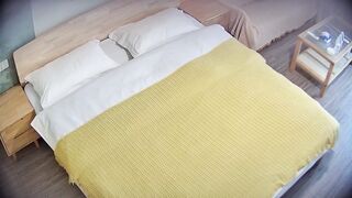 酒店精品✅女大学生和秃顶大叔保持长期包养关系 china