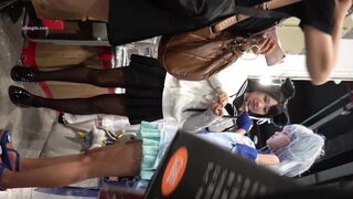 【xxn-139】露背女仆装小姐姐逛街..超短蓬蓬裙配粉色内裤[某房原版] ipcam 2