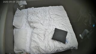 校园清纯女神腰肢柔软叫声动听被掰一字马操喷水 ipcam (13)