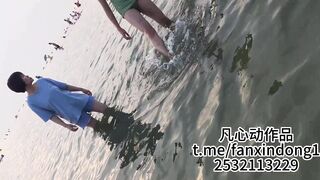【高抄拍胸】市场海边沙滩偷拍 多位少妇没穿内衣！74V[某房原版] ipcam 3 (7)