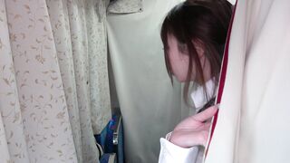 レントゲン車　検診　更衣室【医療機関の受付嬢の着替え】 ipcam