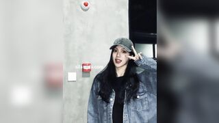 美大美女バスルーム撮影「クラスメイトとの4年間の絡み」 ipcam 3 (6)