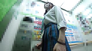 【おまけ付】布面積極小！極上スレンダーGカップ巨乳Kちゃんの激エロパンツを粘着撮り jav jvip 2