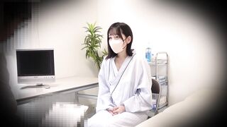 「もっと舐めて♡」唾液塗りたくり乳首ベロ舐め診察。淫乱になる女子大生と自撮りする医師【素人チカンセクハラ診察⑮】 jav jvip (2)