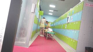 【全网独家原档】水上乐园美女换衣洗澡㊙️無水印原档系列【第17季】10V ipcam (9)