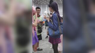 可愛い女の子の第五人格コスプレでDouyin動画を制作中…レーストリムの黄色い下着＋テーブル下からの視点 ipcam 2 (1)