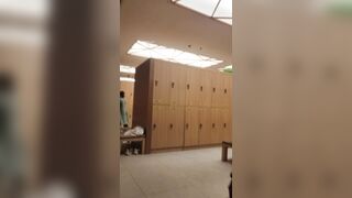 【温泉編】驚くほど美しい若い女性。素晴らしいスタイルと信じられないほど白い肌、そして柔らかくて白い胸 ipcam (4)