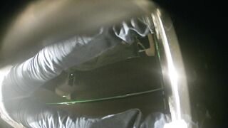 [トイレショット] バーの女の子がうんちをした後、お尻をきれいに拭かない ipcam