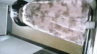 【激エロトイレ動画】バーのトイレ：噴射嘔吐、喉パク、5人、動画10本 ipcam (8)