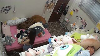 家族や寮からライブ配信された衣装替え動画の厳選コレクション ipcam 1 (17)