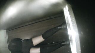 バーグリーンライトシリーズ：数十人の少女の放尿（ストッキング）35V toilet (12)
