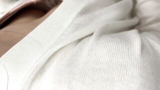 お尻も乳房もモロ出し Tバックから陰部ハミ出し大開脚！お顔も乳首も丸見え美人店員の全身堪能！パンチラ盗撮 voyeur jp
