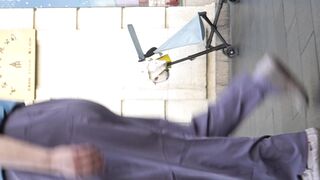 ワルツ2023シリーズ#16：黒ストッキングの若い女性 ipcam 1