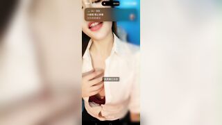 複数の若い女の子、巨乳、成熟した女性が 1 対 1 のビデオチャット、裸の会話、自慰行為、卑猥な言葉に興じます china 1902 3