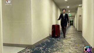 高冷的性感女神空姐 私下是任人調教的私奴玩物 美穴被跳蛋玩出白帶了 潮紅滿面內射後抹上精液面膜 林千夜 - - china