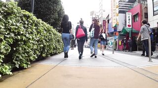美＊パンティーライン通信＊ピンクパンツの女子大生Pライン巨尻追跡編, ギャル尻パラダイス★薄手のホワイトデニムを穿いた金髪ド派手ギャル様 voyeur jp 1 (6)