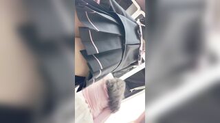 [KFC] JK制服の可愛い女の子と親友がお買い物 — キュート＆スウィートスタイル — ライトグレーのショーツ（前後アングル） ipcam 1