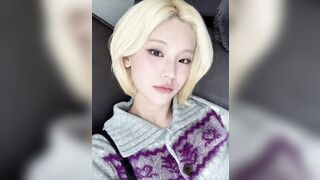 YEJI STROKES COCK 38070 1 KPOP ALLPOP