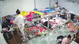 最新ハック流出：ウェブカメラ盗撮映像 ❤️ 多角度からの覗き見 — 寮で着替えるクラブホステスたちを隠し撮り（美女たちの競演） ipcam 3 23