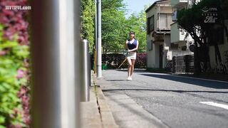FPRE-199 Her fragrant, plump body is always covered in lust and sweat! A young, perverted wife who loves cock licks and seduces you. Hana Hi Reducing Mosaic JAV