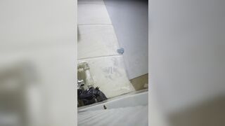 【ネットセレブのトイレショット1】成都のトップライブ配信者が撮影した、2つの視点からの超鮮明なトイレショット toilet (1)
