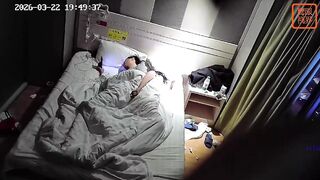 ホテルの隠し撮り映像：『王者栄耀』プロゲーマー――ゲームの達人になれば、女の子は自然と寄ってくる ipcam 1 05-250426