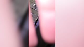 めくり-グッドマンの逆さ撮り日記9-階段 voyeur jp 03-130526