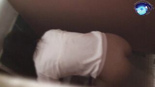 校内潜入プレミアム！同級生が同級生を盗撮！ojj01_00 voyeur jp 150526