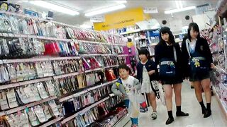 高画質-制服娘逆さ撮りｎｏ３０ voyeur jp 01-160526
