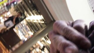 店内で露出 ち○見せ18 CFNM voyeur jp 160526