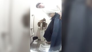 美人が多い駅直下トイレ10-11 voyeur jp 160526