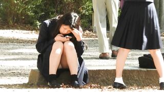 驚愕！！乃木坂系の美少女発見！！（ＦＨＤ）純白パンチラのＫちゃん！！大変です！！パンツが見えてますよ特別編２５ voyeur jp 160526