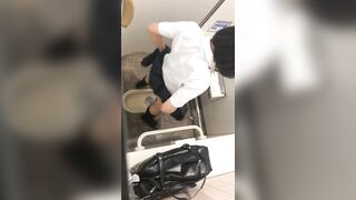 某デパートで撮ったトイレ動画前半 voyeur jp 160526 02