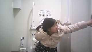 【ACE級も！】⑤弾！色んな年代のトイレ風景！ voyeur jp 170526 02