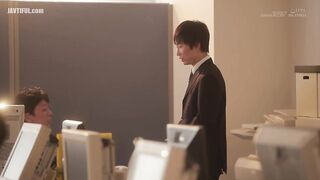 SDMUA-011 Because I moved near the company, on a rainy day, I ended... Reducing Mosaic JAV