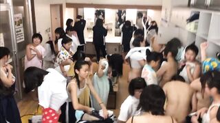 SCメガ盛り23本！！狙われた修○風呂 voyeur jp 170526 05