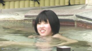 【露天風呂最高峰】母とまったり露天風呂 口元が同じ母娘 推定K voyeur jp 170526