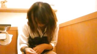 【期間限定】とあるカフェの女子トイレ風景３ voyeur jp 170526