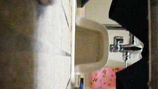 C○校トイレ voyeur jp 170526 01